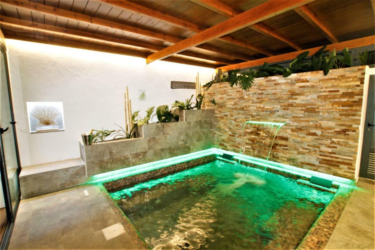 Vila Holiday House And Spa Lanzarote Tías Exteriér fotografie